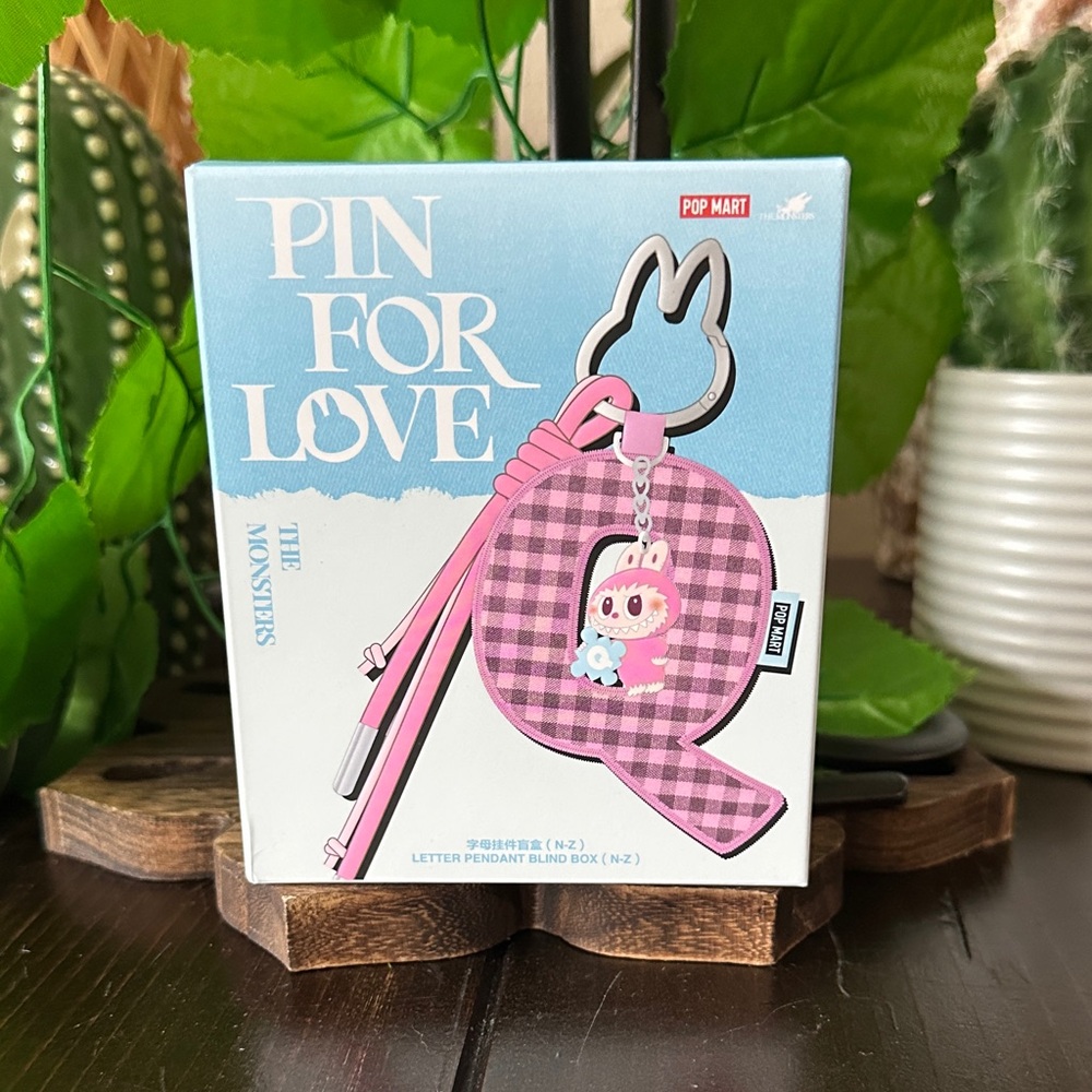 Pop Mart PIN FOR LOVE LETTER PENDANT BLIND BOX